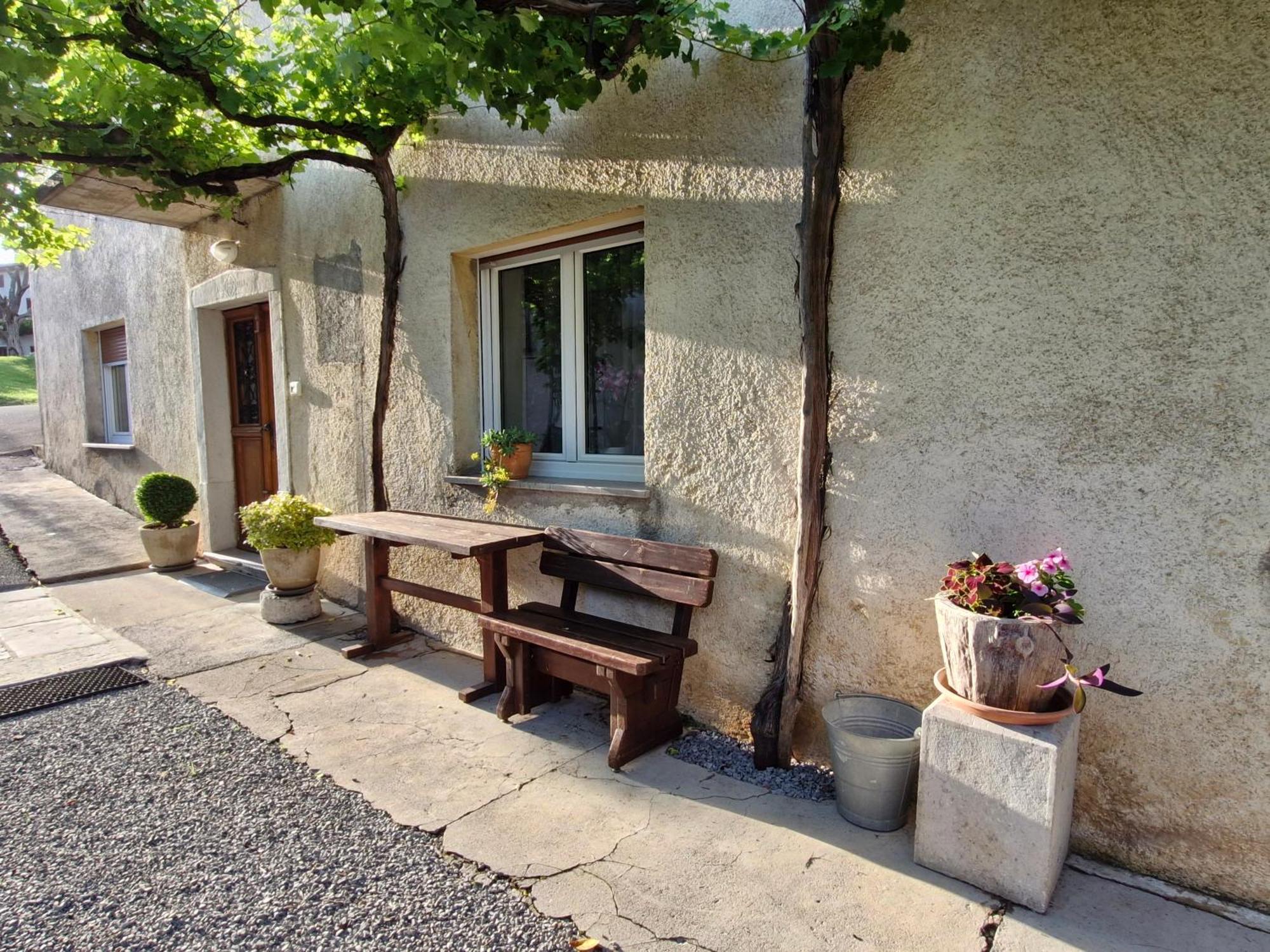 Apartma Jezevi Sežana Exterior foto